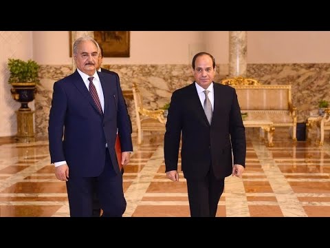 الرئيس المصري يؤكد أن بلاده "لن تقف مكتوفة الأيدي" تجاه أي تحركات قد تهدد الأمن في مصر وليبيا