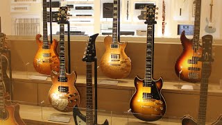 Video thumbnail for カルロス・サンタナとヤマハのストーリー、ヴィンテージギター：SG-175B & SG-2000 by Yamaha Japan