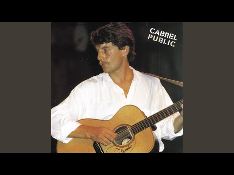 Les murs de poussière (Public)