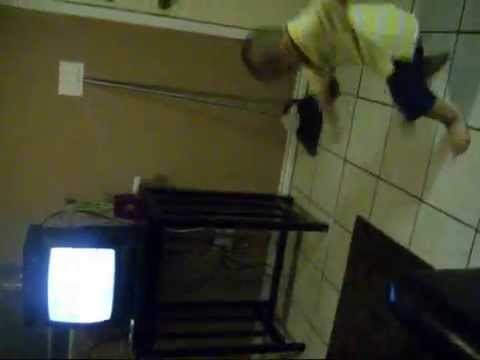 Toddler Dancing to Micheal Jackson's Beat it