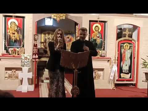 Sara Maria Marțiș și Părintele Ovidiu Ciprian Marțiș - Pune Maică Pace-n lume