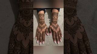 Download lagu Bridal back hand mehndi design😍😍 simple style unique bridal mehendi designs #mehndidesign2024 #song mp3
