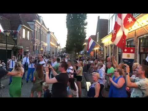 103dB cover Little Jinder “Säg mig var du står”