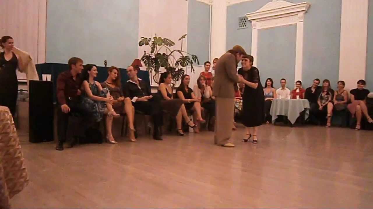 Mario De Camillis y Bárbara Wainwright on milonga "Nostalgia", Russia. 1 dance