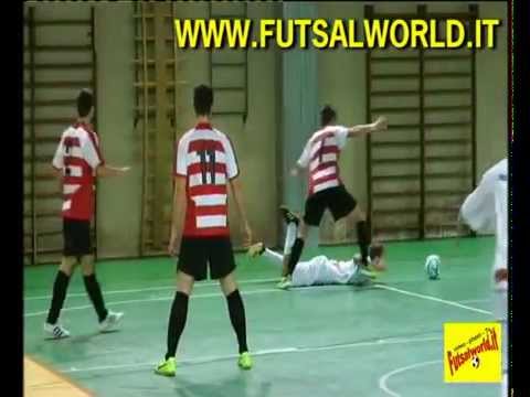 9/11/14 Saints Pagnano - S.C. Domus . . .  Under 21 , calcio a 5 / futsal