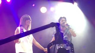 Manuel Carrasco-CONCIERTO SEVILLA -11- 6- 2016- LA VOZ DE DENTRO CON VANESSA MARTIN