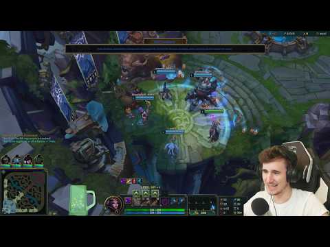 GET CATAPULTED BY LEBLANC - League of Legends ITA #676