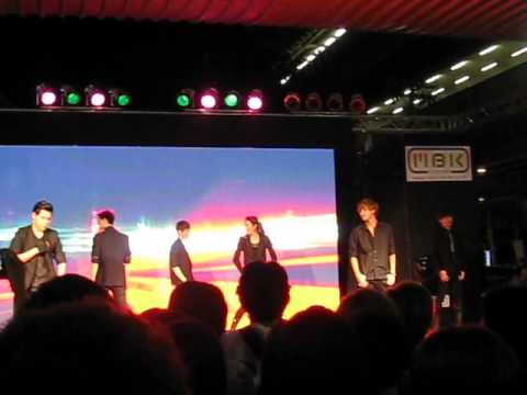 270456 Hello Korea @MBK Center K-Nei-R cover U-Kiss
