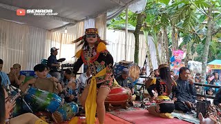 Download lagu LUAR BIASA KIPRAH PENARI SENIOR DOLALAK SRI ARUM mp3