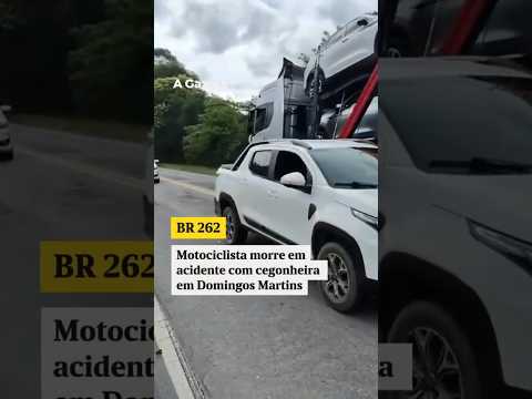 Motociclista morre em acidente com caminhão-cegonha na BR 262 em Domingos Martins #shorts #noticias