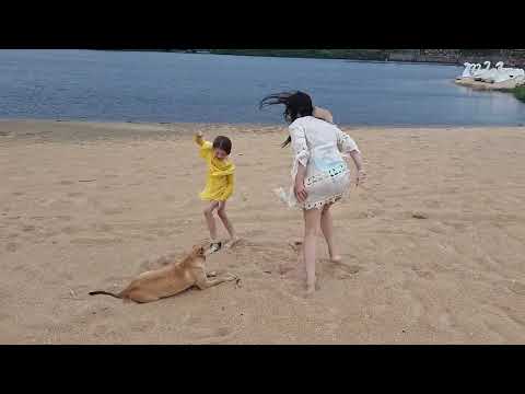 Marataízes,  Espírito Santo com a mamãe 