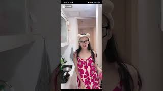 Download lagu live tiktok eating banana, lots of blunders are visible tt mp3