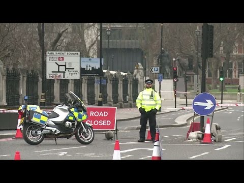 London söker svar efter dådet - Nyheterna (TV4)