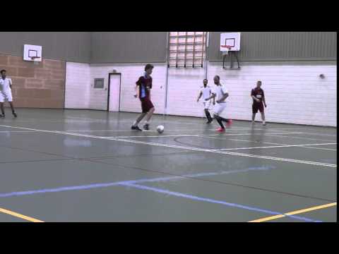 11 maart 2016 VV De Dreef 3 - HMS 2 com 9-8 Jessie op de paal