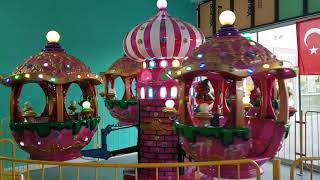 Playland Çocuk Oyun Alanı Turu. Dönme Dolap a Bindik