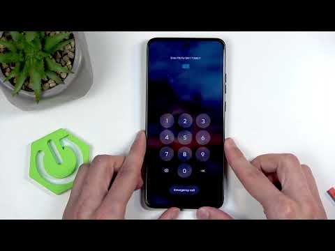MOTOROLA ThinkPhone 25 – How to Insert SIM and SD Card