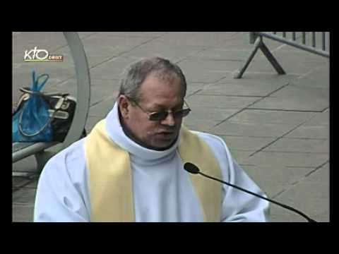 Chapelet à Lourdes