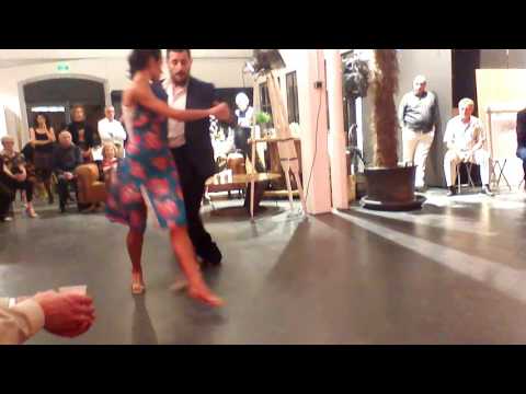 Adrian Luppi y Candela Ramos Milonga "Emotion à "l'Atelier - Colmar 2/4