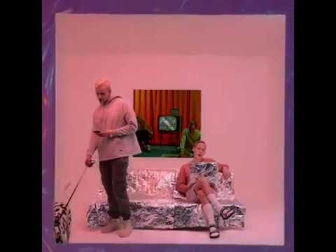 Töölön Ketterä - Erilainen Luuranko (Official video)