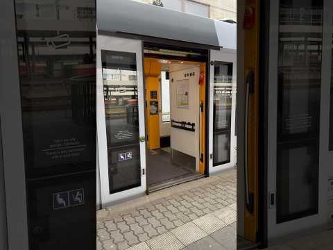 Alstom Coradia LINT 54 mit Türöffnen und Türschließen auf RE 3 nach FF Vlexx 622 406 #train #vlexx