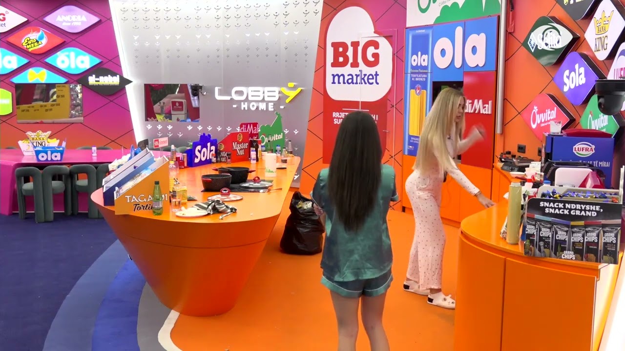 Si do reagoje nëse do të vinte unaza?/ Greta vijon bisedën me Brikenën, ndërhyn Mateo: Njohjen do e vazhdojmë jashtë…