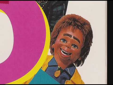 Frenchy & The Creep, Ep 4 - The Nightmare Shirt