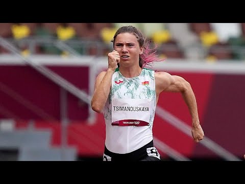 فيديو عداءة بيلاروسية تطلب الحماية من الشرطة اليابانية إثر نزاع مع فريقها الأولمبي…