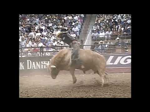 Owen Washburn vs Dash Rip Rock - 99 PBR Nampa (88 pts)