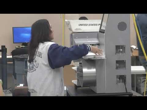 Retired Judge Robert Rosenberg reflects on his famous photo from the 2000 recount which solidified Florida’s image in election controversy, as the sunshine state finds itself in a whirlwind of lawsuits and broken voter machines 18 years later. (Nov 15)