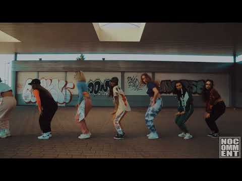 GRÓF ZSUZSI X THE PRIVILEGED PACK - No Comment Hip Hop