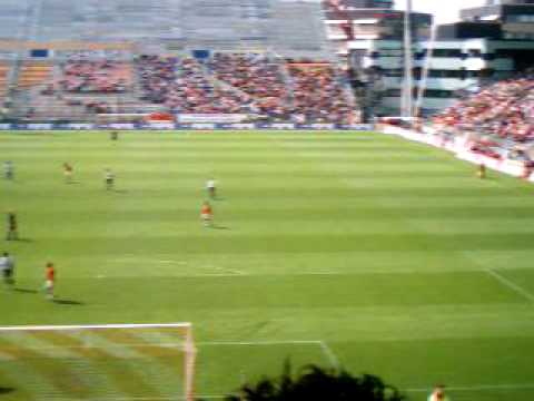 en we zwaaie me ze alle naar Vitesse [11-05-2004]