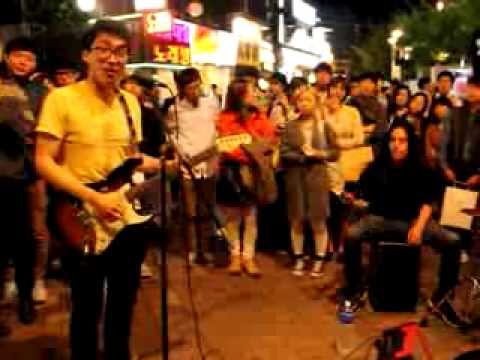 Street Performing Sunday Morning - Maroon 5 (Cover by Eddie Chun Acoustic Unit)