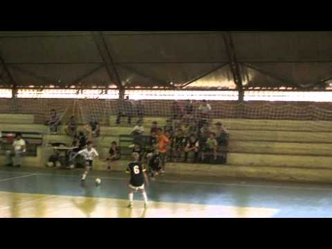 JOGANDO FUTEBOL EDUARDO ZENATTI