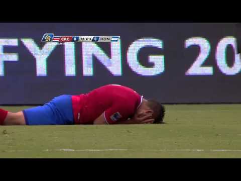 Yellow card HON - No.2 Jhonatan PAZ #CMOQ2015 #CONCACAF @fedefutbol_cr @fenafuthOrg