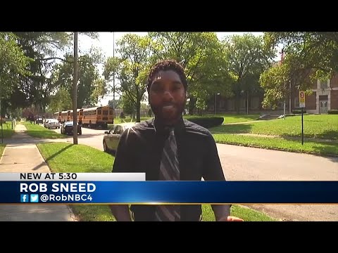 Family says 17-year-old with Down syndrome kicked off cheerleading squad