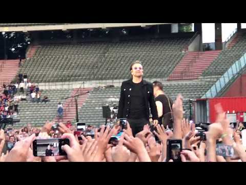 U2, Sunday Bloody Sunday, 2017 Live, Full HD - Opening song in Brussels, Belgium