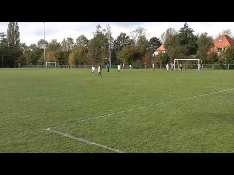 Wippolder E5 - Excelsior Maassluis E5, 30 oktober 2010, uitslag 0 - 2