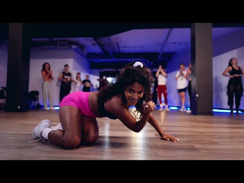 Gloria Estefan vs Mylo "Dr. BEAT × Drop The Pressure" Choreography by Tevyn Cole