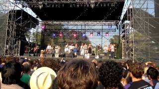 Broken Social Scene - "Art House Director" Live at Toronto Island 2010 [HD]