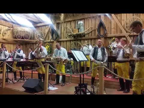 Tufaranka "Morgenblüten" ( Kmotrenka )