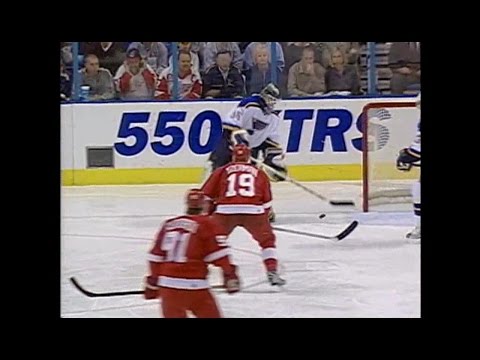 Brent Johnson's B-Day Gift to Steve Yzerman (2002 Playoffs)