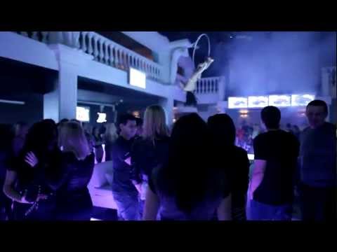 Museum Le Club - Masquerade