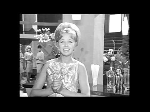 Anita Lindblom -  L-I-E-B-E