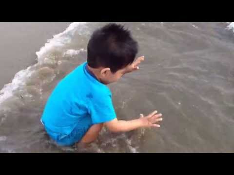 Ishaan on beach