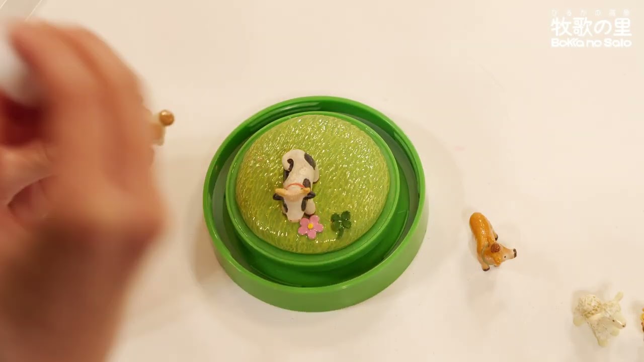 牧歌の里 スノードーム動画