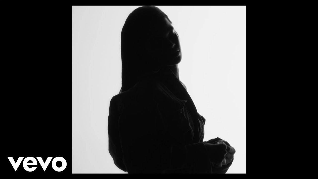 Rihanna ft Kanye West & Paul McCartney – “FourFiveSeconds”