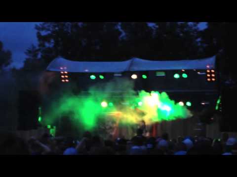 F. Noize @ The Qontinent 2014 playing F. Noize vs Wars Industry - Harder Than Chuck Norris