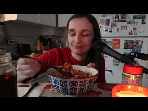 Das Pasta-Rezept meines Opas ~ ASMR-Essen im Dunkeln ~ Leise gesprochen