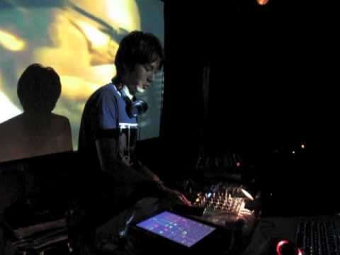 JUNICHI WATANABE DJ @ MEOW !! Vol.7 Xmas Special