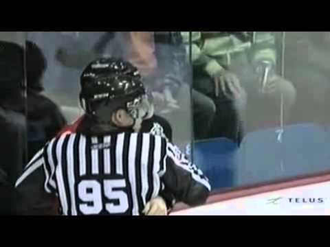 MacKenzie Weegar vs Charles-David Beaudoin